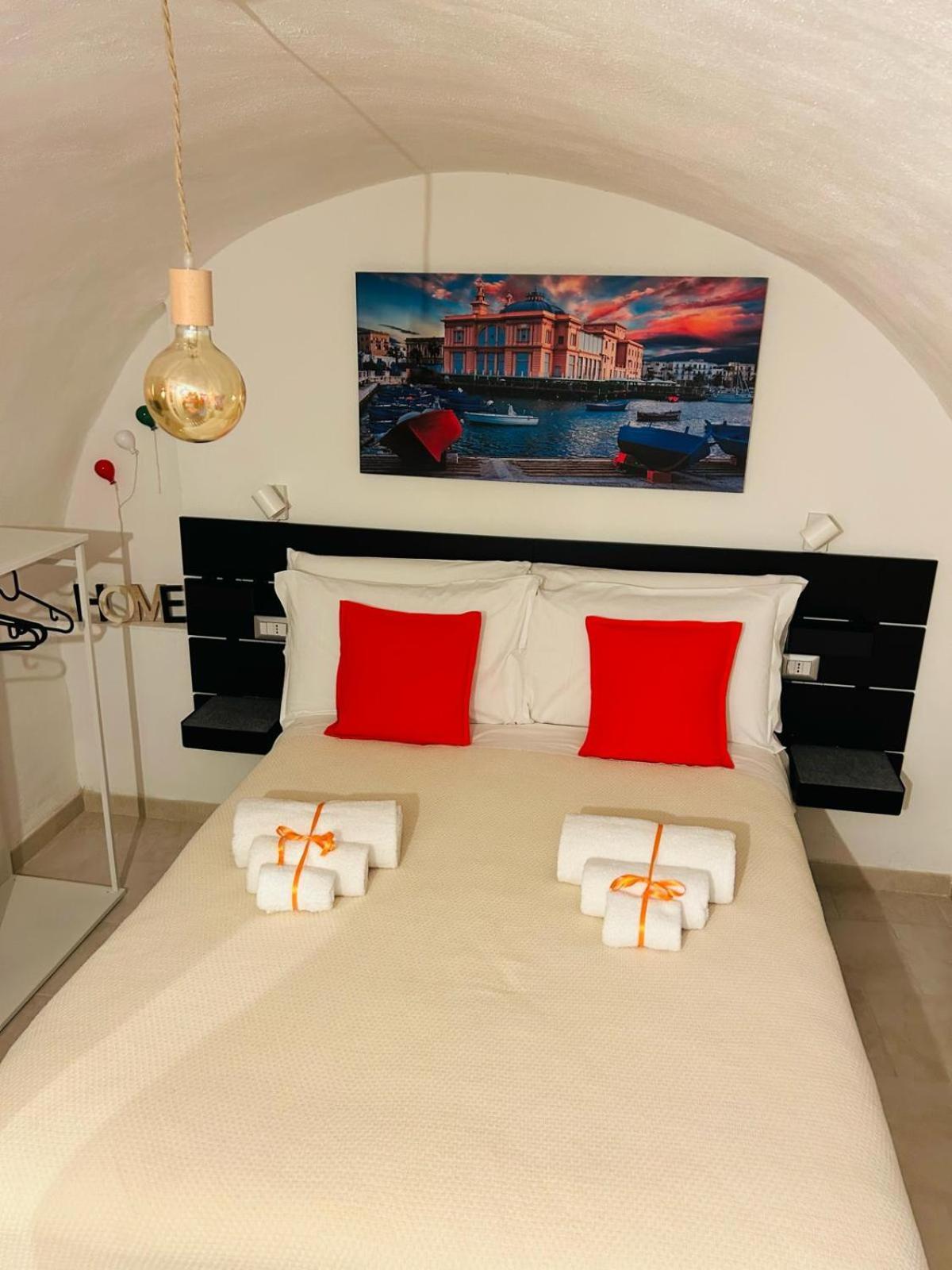 Cantovi Bari Esterno foto
